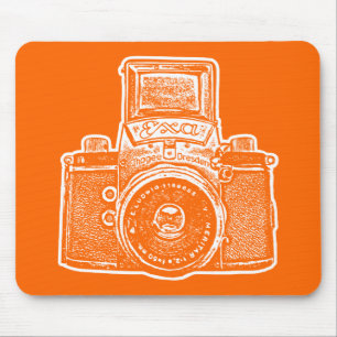 Giant Öster German Camera - Orange and White Musmatta
