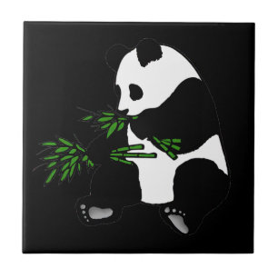 Giant Panda Eats Bamboo Black Kakelplatta