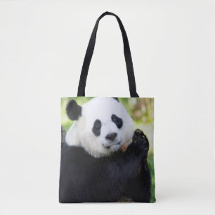 Giant Panda Sitta Tygkasse