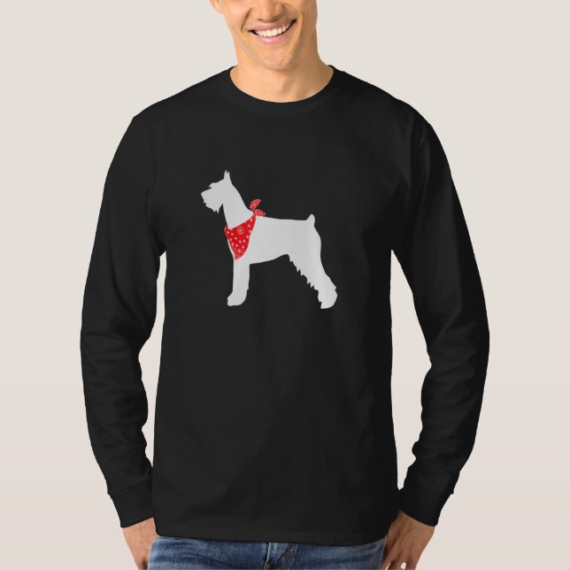 Giant Schnauzer Hund Wearing Red Bandana T Shirt (Framsida)