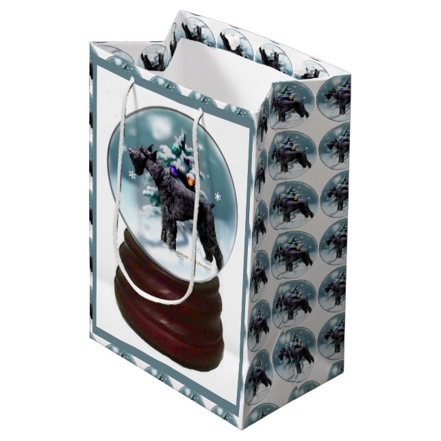 Giant Schnauzer jul (Framsidan Vinklad)