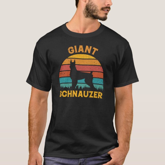 Giant Schnauzer T Shirt (Framsida)