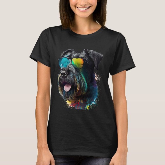 Giant schnauzer walking dog fans party sunglasses t shirt (Framsida)