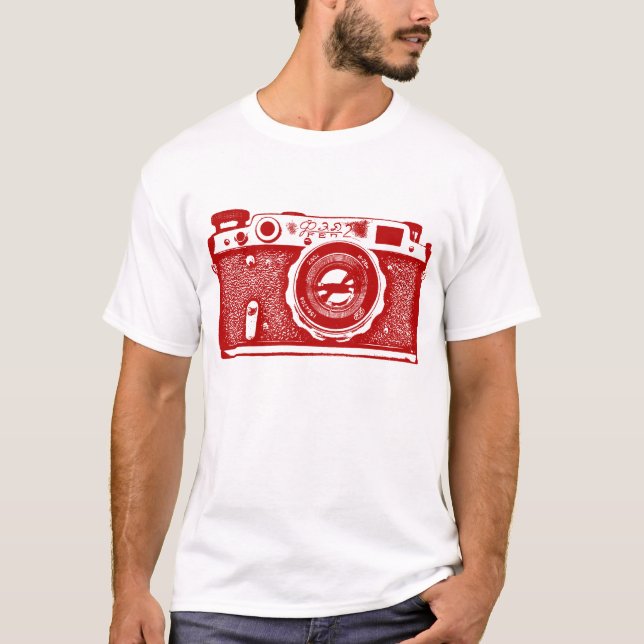 Giant Sovjetkameran - Ruby Red Tee (Framsida)