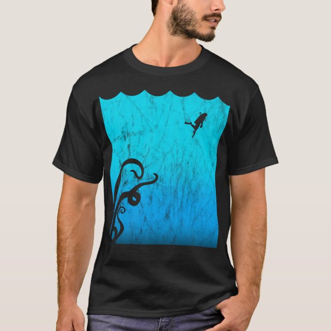 Giant Squid T Shirt (Framsida)