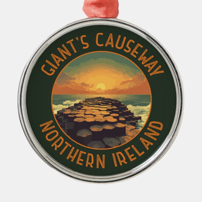 Giant's Causeway Ireland Retro Distress Circle Julgransprydnad Metall (Framsidan)