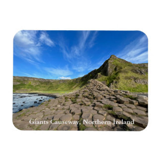 Giants Causeway med Blå himmel i Nordirland Magnet