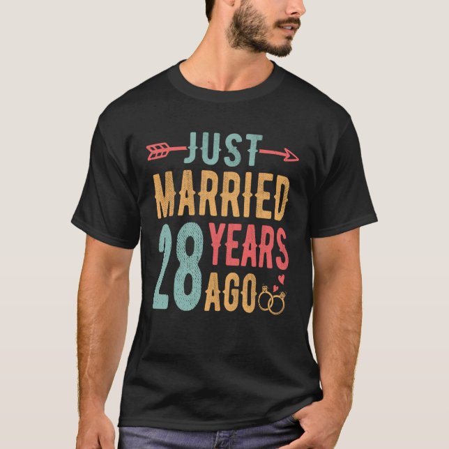 Gift 28 år sedan - 28-års bröllopsdag t shirt (Framsida)