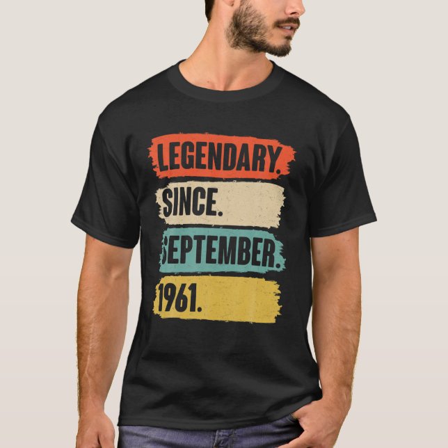 Gift 60-årig - legendary sedan september 1961 t shirt (Framsida)