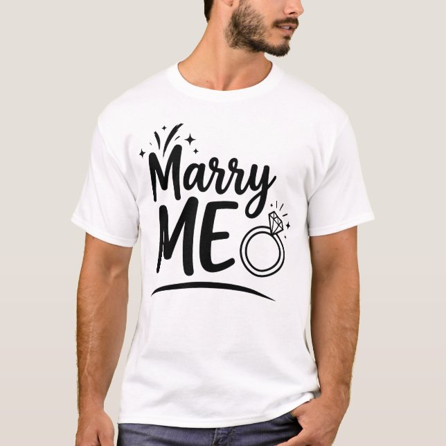 Gift dig med mig Förlovningsförslag Romantiskt Djä T Shirt (Framsida)