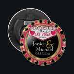 Gift i Las Vegas Stil - Mörk Rosa Flasköppnare<br><div class="desc">Flaska-öppnare. I en gift i Las Vegas stil-design med mörk rosa och Faux guld metalliska utseende redo för att du ska kunna anpassa dig. Det finns mer färg. 📌 Om du behöver anpassa ytterligare klickar du på knappen "Klicka för att anpassa ytterligare" eller "Anpassa eller redigera design"och användor verktyg för...</div>