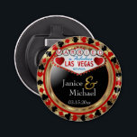 Gift i Las Vegas Stil - Red Flasköppnare<br><div class="desc">⭐ ⭐ ⭐ ⭐ 5 stjärnor. Flaska-öppnare. I en gift i Las Vegas stil-design med ett rött och faux-guld-redo för att du ska kunna anpassa dig. Det finns mer färg. 📌 Om du behöver anpassa ytterligare klickar du på knappen "Klicka för att anpassa ytterligare" eller "Anpassa eller redigera design"och användor...</div>