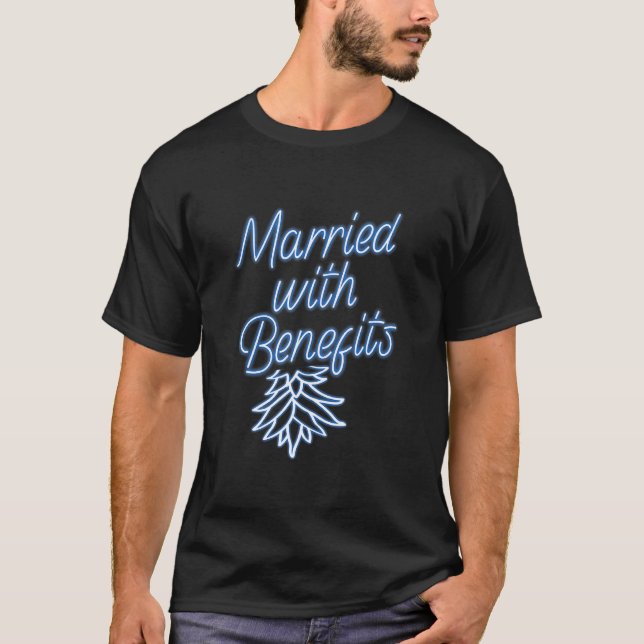 Gift Med Fördelar Swinger Pineapple Retro T Shirt (Framsida)