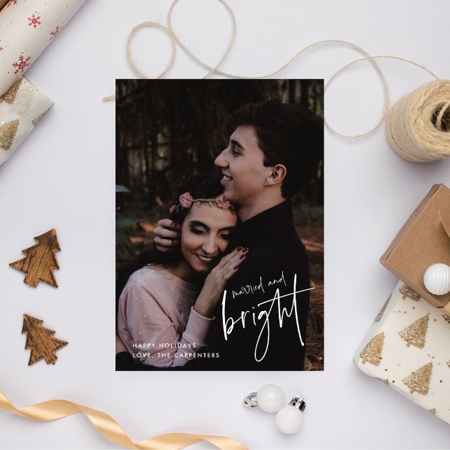 Gift med och ljusnylyft fotojul julkort (Married and Bright Newlywed Photo Christmas Holiday Card)