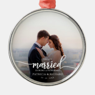 Gift under en pandemi Foto Elegant Script Julgransprydnad Metall