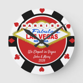 Gift Vigsel i Vegas Poker Chip Utseende Väggur