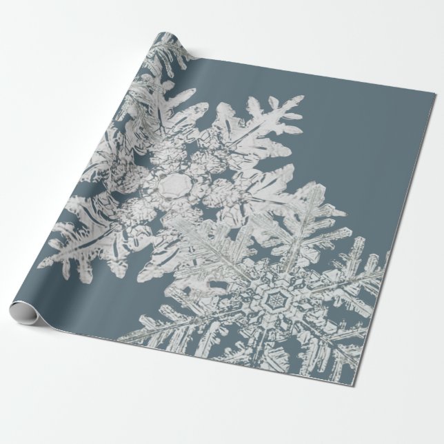 GIFT WRAPPING PAPPER BENTLEY SNOWFLAKE PRESENTPAPPER (Utrullad)
