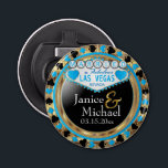 Gifta sig i Las Vegas - Baby blue Flasköppnare<br><div class="desc">Flaska-öppnare. I en gift i Las Vegas stil-design med ett baby blue och faux guld-redo för att du ska kunna anpassa dig. Det finns mer färg. 📌 Om du behöver anpassa ytterligare klickar du på knappen "Klicka för att anpassa ytterligare" eller "Anpassa eller redigera design"och användor verktyg för att ändra...</div>