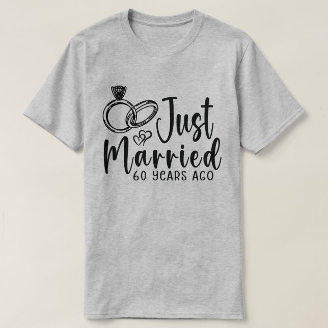 Giftade sig för 60 år sedan 60-års bröllopsjubileu t shirt (Design framsida)