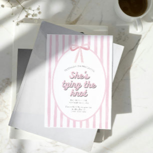 Gifter sig Bow Girl Bachelorette Party Inbjudningar