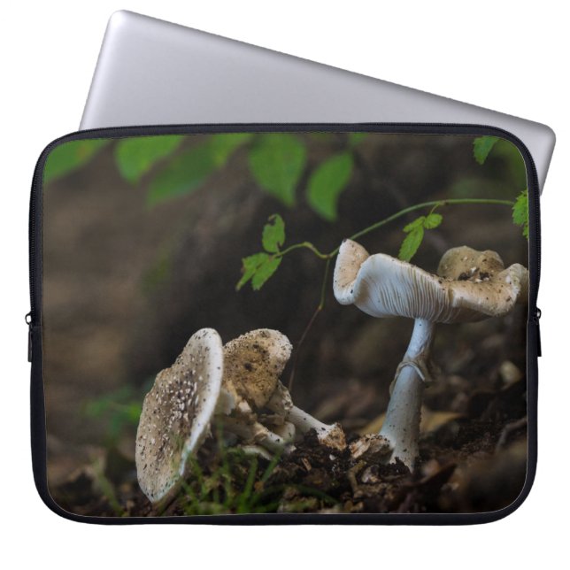 Giftig Skönhet Laptop Sleeve (Framsidan)