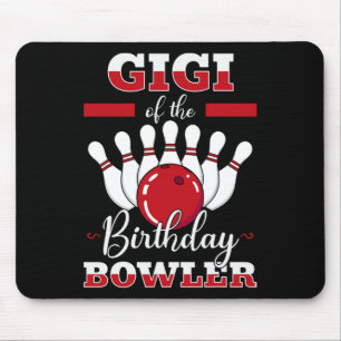 Gigi på födelsedagsbowlarens födelsedagspartaj bow musmatta