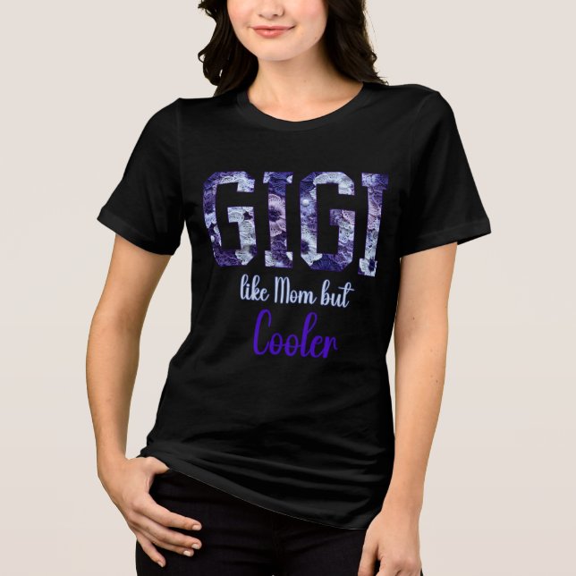 Gigi som Mamma fast Coolare Blommig Virkad T Shirt (Framsida)