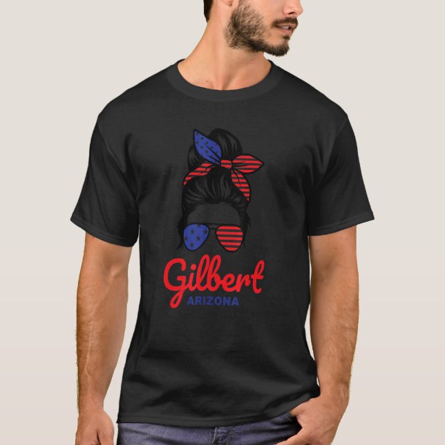 Gilbert Arizona Retro Messy Bun T Shirt (Framsida)