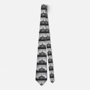 Gilbert Temple i svartvitt Slips