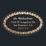 Gilded Garland Elegant Oval Ovalt Klistermärke<br><div class="desc">Ram din adress,  eller valfri text,  med en utandning av den gyllene löv garland för en ny tvist på en klassisk julmotiv.</div>