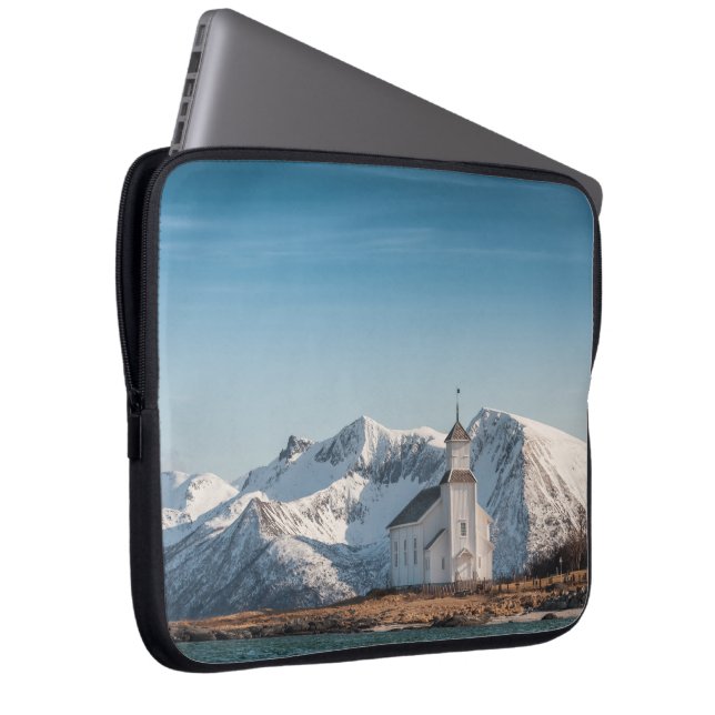 Gimsoy Church Lofoten Norge Laptop Fodral (Framsidan Höger)