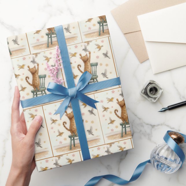 Ginger Cat som fångar fåglar vid Tapet Presentpapper (Gifting)