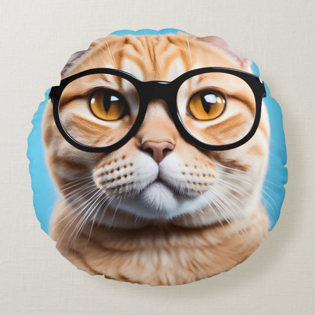 Ginger Cat Wearing Glasses Rund Kudde (Framsidan)