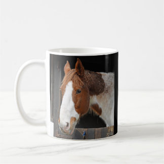 Ginger Horse på Farm med Namn Kaffemugg