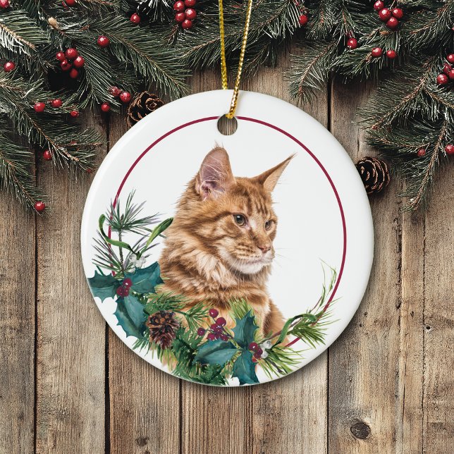 Ginger Maine Coon Cat Evergreen Berry Wandan Julgransprydnad Keramik (Skapare uppladdad)