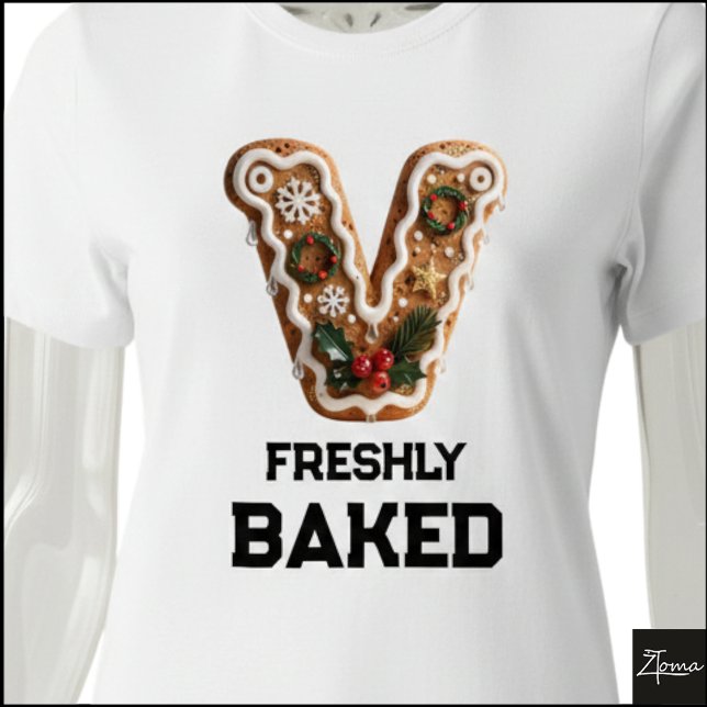 Gingerbread Cookie Jul Första Bokstaven V T Shirt (Skapare uppladdad)