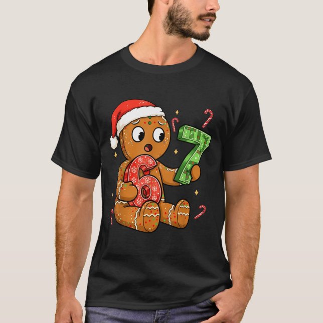 Gingerbread Six Seven 67 Meme 6 7 Funny Christmas  T Shirt (Framsida)
