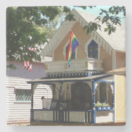 Gingerbröd Cottage and Pride - Martha's Vineyard Stenunderlägg