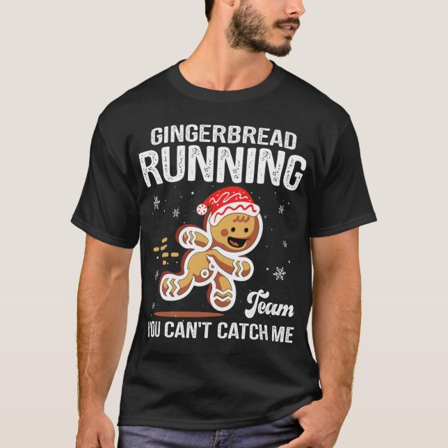 Gingerbröd som kör julklapp Cookie Funny Xm T Shirt (Framsida)