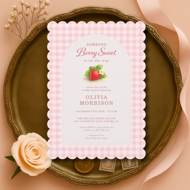 Gingham Berry Söt Jordgubbs Baby Shower Inbjudningar (Skapare uppladdad)
