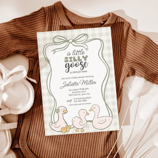 Gingham Goose Gender Neutral Baby Shower Inbjudningar (Beige Gingham Silly Goose Baby Shower Invite)