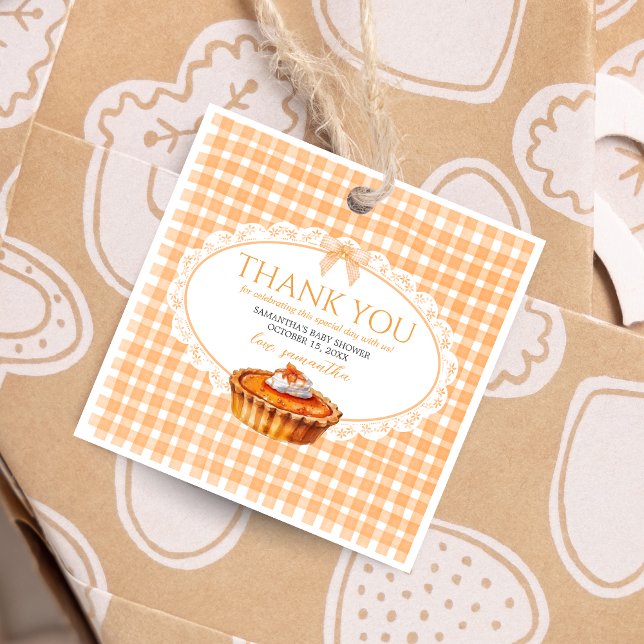 Gingham Little Cutie Paj Baby Shower Square Gåvor Etiketter (Little Cutie Pie Gingham Pumpkin Baby Shower Square Favor Tags)