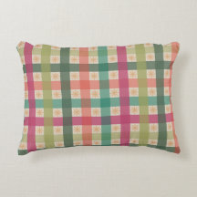 Gingham och geometriskt blommönster accentkudde