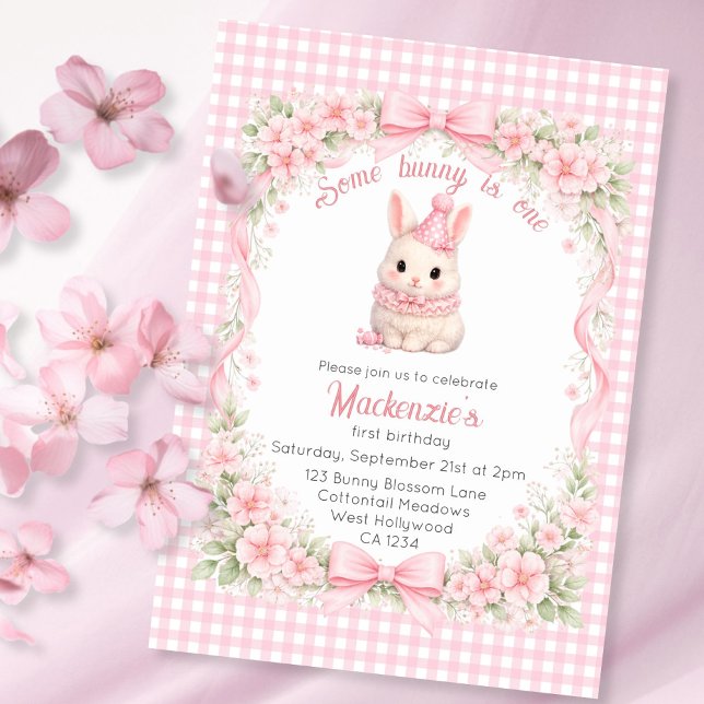 Gingham Some Bunny Is One Birthday Personalized Inbjudningar (Gingham Some Bunny Is One Birthday Personalized Invitation
by Ricaso. Pink bunny rabbit in party hat)