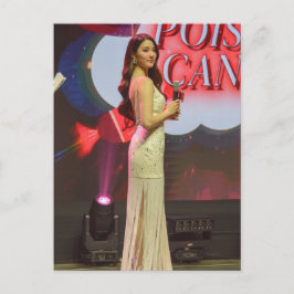 Ginny Natnicha Helg Vykort