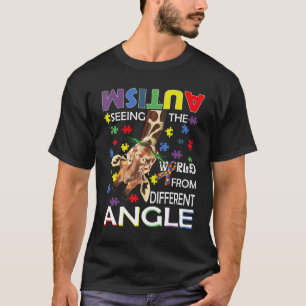 Giraffe Autism ser världen från olika håll T Shirt