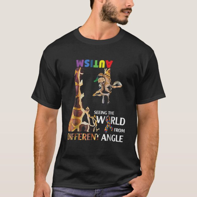 Giraffe Autism ser världen från olika håll T Shirt (Framsida)