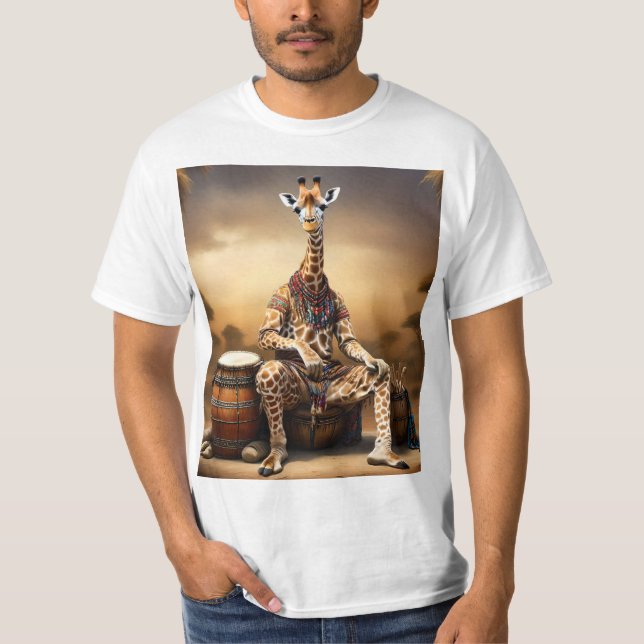 Giraffe Grooves: En Bongo-serenad i Savanna. T Shirt (Framsida)