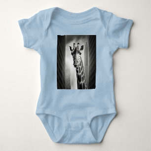 Giraffe in a Cityscape T Shirt