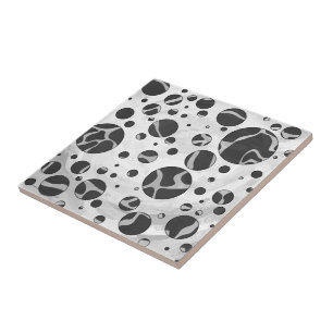 Giraffe Polka Dot Black and Light Grått Print Kakelplatta
